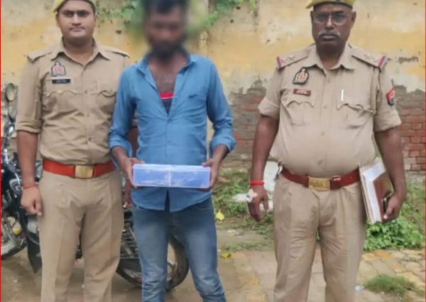 गाजीपुर:देशी तमंचा के साथ युवक गिरफ्तार