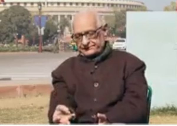 7 नवंबर गोवध निषेध हेतु हजारों साधु संतों का बलिदान दिवस।