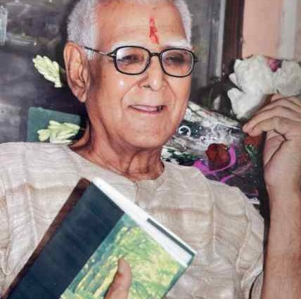 आचार्य रामदरश मिश्र का महाप्रयाण, हिंदी साहित्य के महायुग का अवसान : आचार्य संजय तिवारी