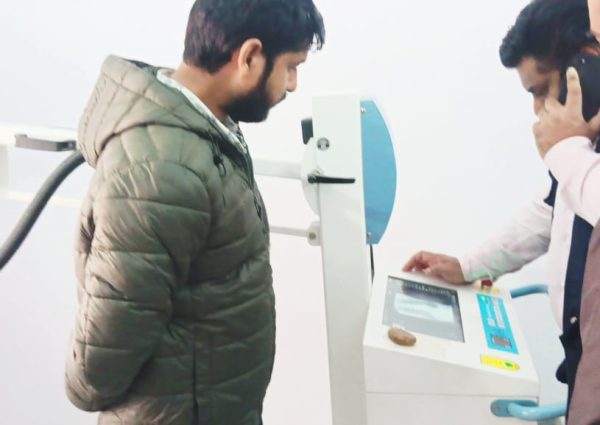 रेवतीपुर सामुदायिक स्वास्थ्य केन्द्र को मिला ऐक्स- रे की आधुनिक मशीन।