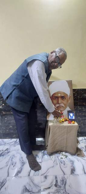 भारतीय जन महासभा के कार्यकर्ताओं ने भारत रत्न द्वय महामना पंडित मदन मोहन मालवीय एवं पूर्व प्रधानमंत्री अटल बिहारी वाजपेई की जयंती मनायी।