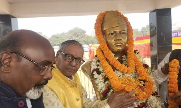 सुभाष चंद्र बोस की जयंती भारतीय जन महासभा के कार्यकर्ताओं द्वारा विभिन्न स्थानों पर मनाई गई।